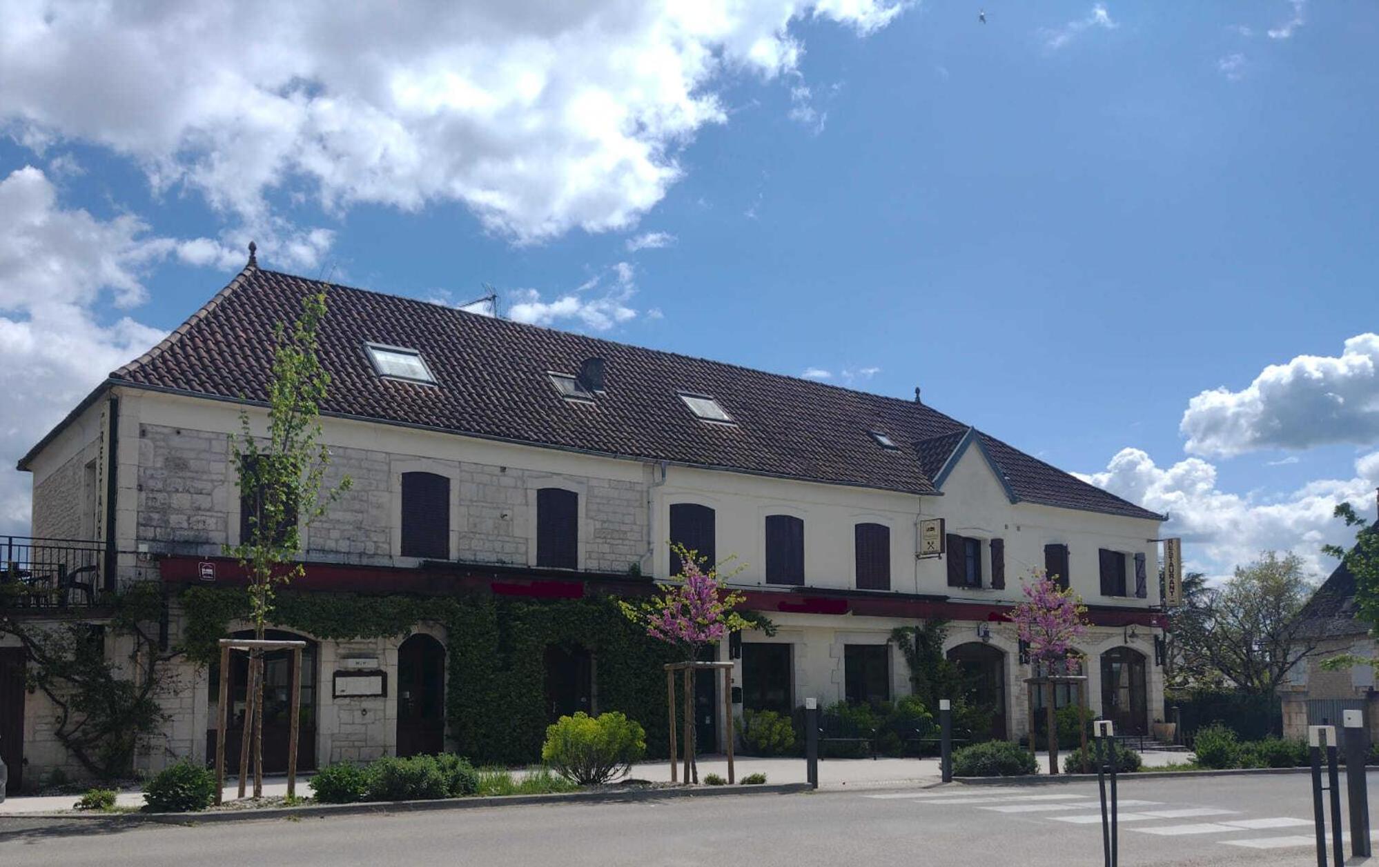 Auberge D'Ici Et D'Ailleurs Cressensac-Sarrazac Esterno foto